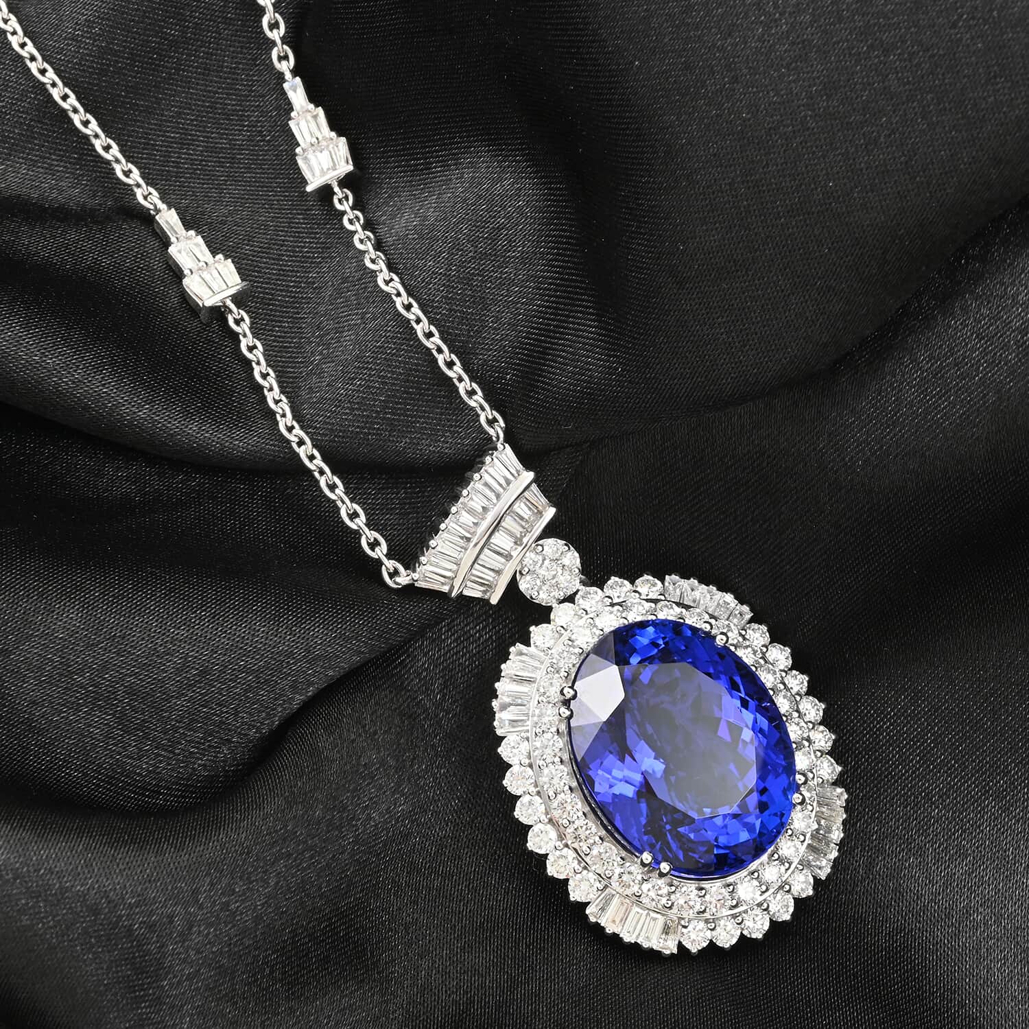 CHAIRMAN VAULT COLLECTION - AAAA Tansanit, Weißer Diamant Anhänger, zertifiziert und geprüft, 950 Platin ca. 35.06 ct