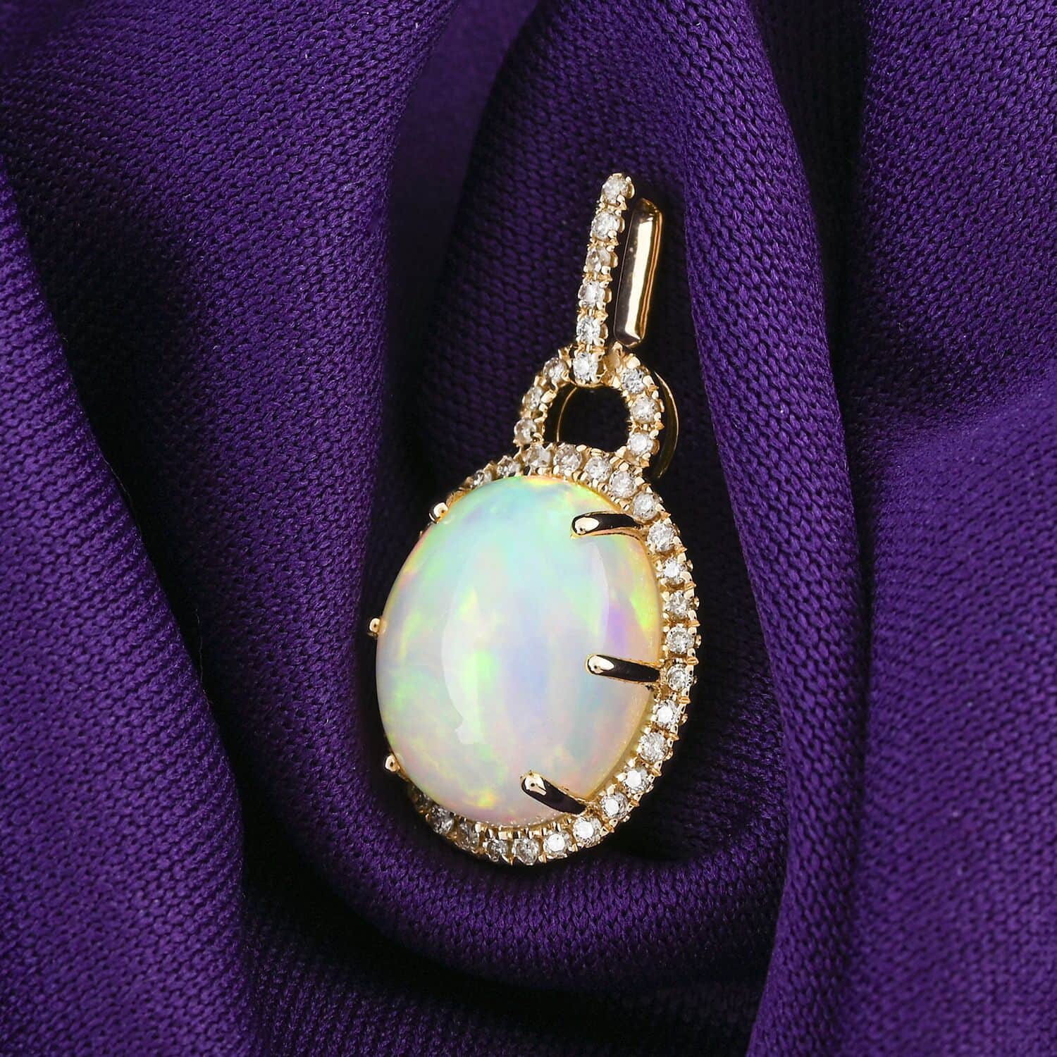 AAA Natürlicher, äthiopischer Welo Opal, Weißer Diamant Anhänger 417 Gold ca. 3,60 ct.
