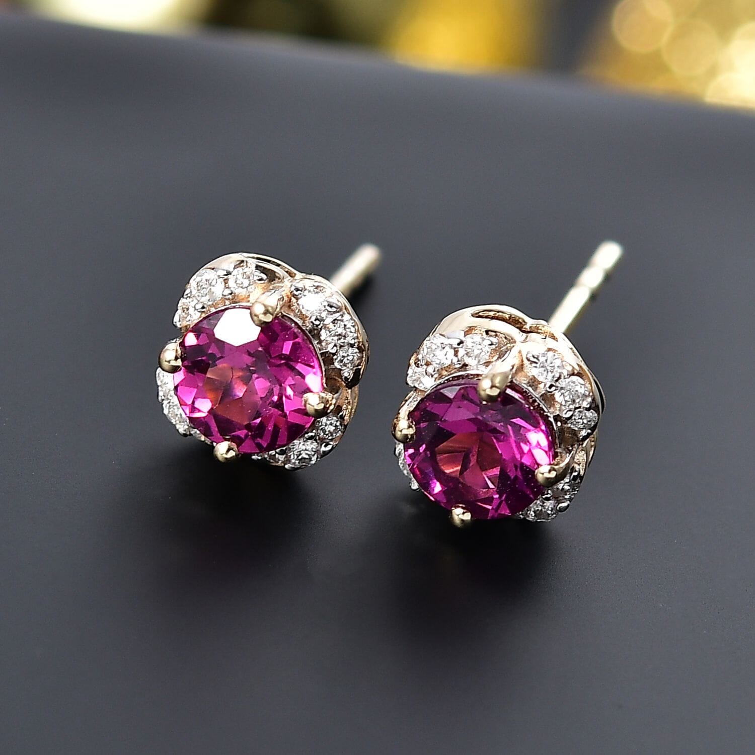 AAA Radiant Ember Granat, Weißer Diamant Ohrringe 417 Gold ca. 1,27 ct.