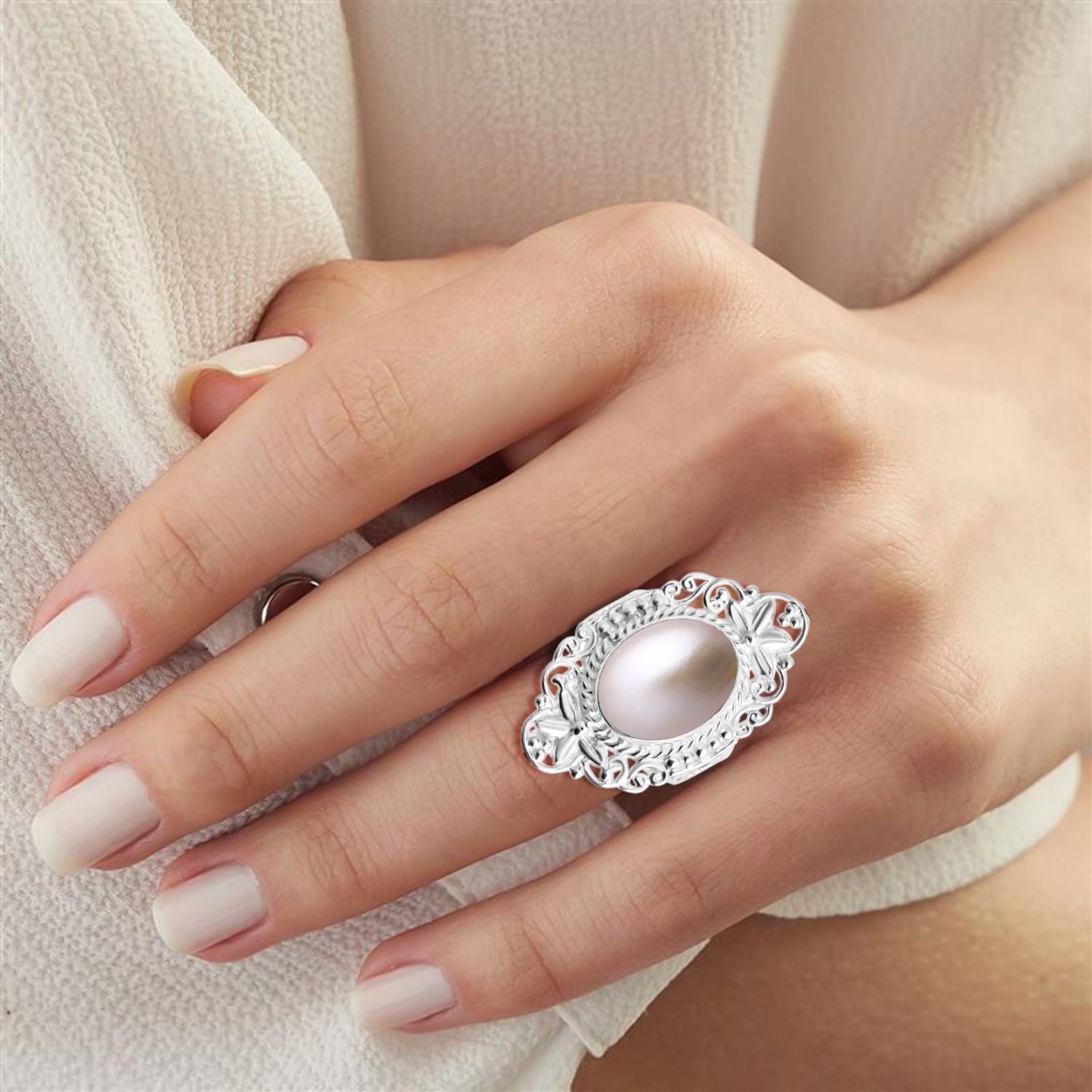 Weiße Mabe Perle (16x12 mm) Ring 925 Silber