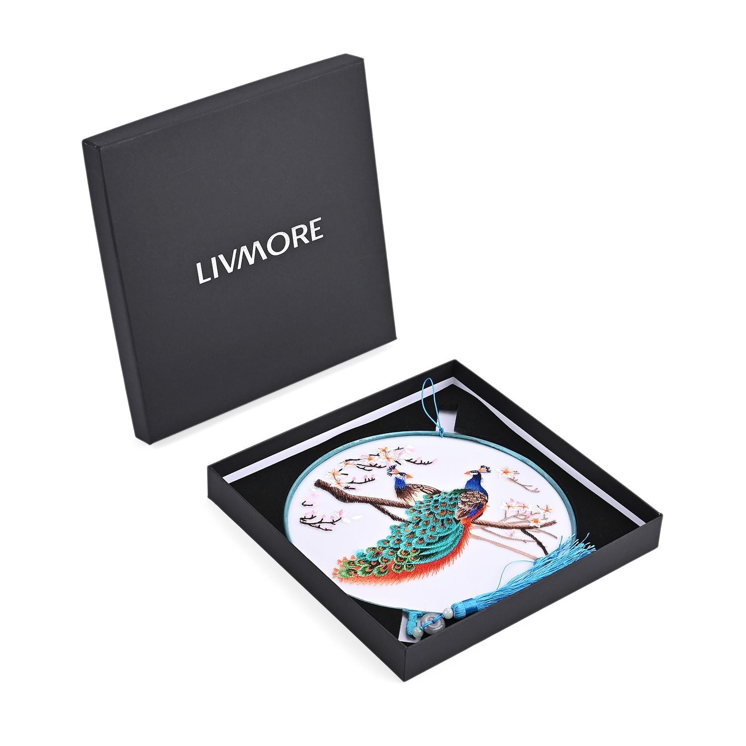 LIVMORE - Handstickerei-Wanddekoration aus 100% Seide mit Jade-Quaste, 20 cm, Pfau-Motiv