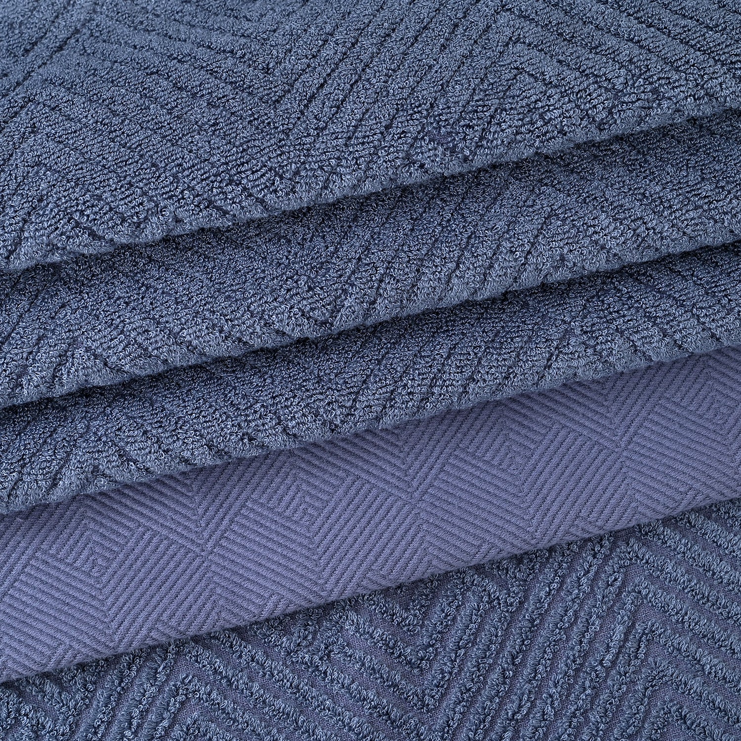 Set of 3 bamboo towel Material:Loop:100% bamboo Base fabric:100% cotton